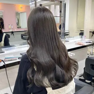 セミロング カラー NAMI🤎ブラウン &ミルクティー🤍のヘアスタイル