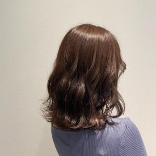 ミディアム カラー Rubik's 梅田茶屋町/叶莉のヘアスタイル