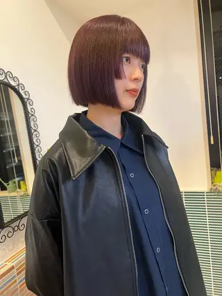 ミディアム カラー ミルクティーベージュ outaのヘアスタイル
