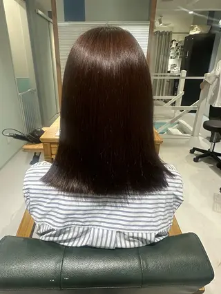 ミディアム カラー 足立 芹音のヘアスタイル