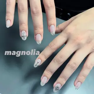 ネイル mgnol .のネイルデザイン