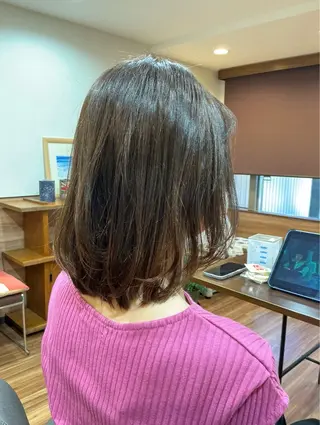 ミディアム Annon プライベートサロンのヘアスタイル