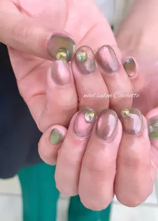 ネイル ✧Cachette✧ YUKARIのネイルデザイン