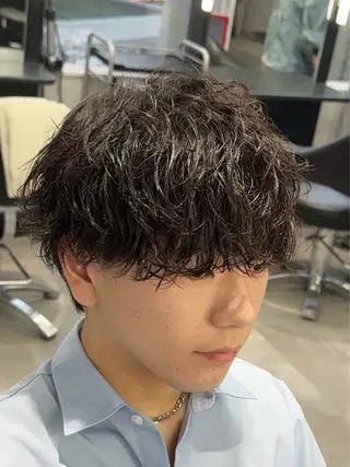 ショート 高橋 昂大のヘアスタイル