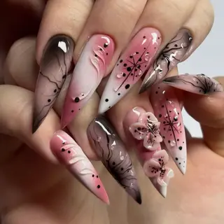 ネイル Umee Nailのネイルデザイン
