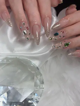ネイル Maggie staffのネイルデザイン