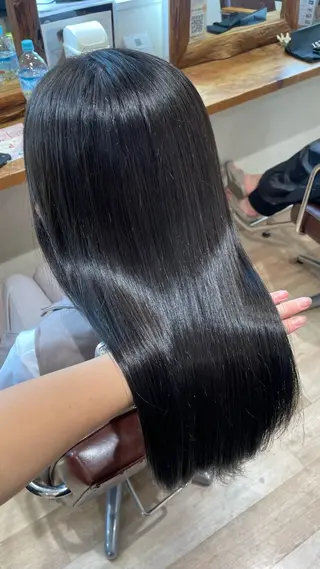 セミロング カラー コトミ【メンズ】 【曲がる縮毛矯正】のヘアスタイル