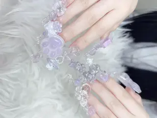 ネイル Hachimochi 🌸長さ出し専門店のネイルデザイン