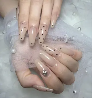 ネイル &ME ネイルサロンのネイルデザイン