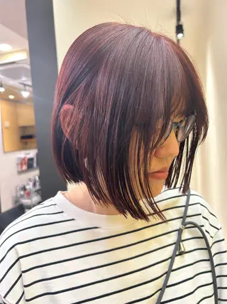 ショート カラー hubhair レイヤー/透明感のヘアスタイル