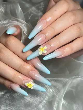 ネイル ネイル👑クイーンズ 巧のネイルデザイン