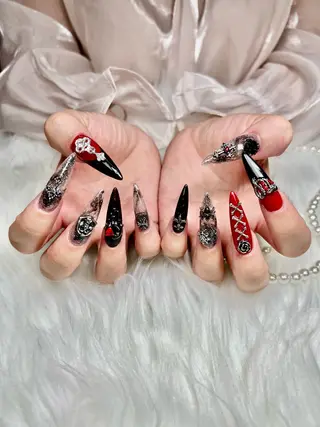 ネイル AURA NAILのネイルデザイン
