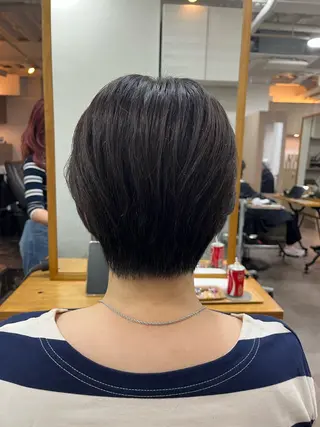 ショート 縮毛矯正⚡️カラー いいじまのヘアスタイル