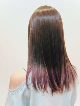 ロング カラー 小川 愛のヘアスタイル