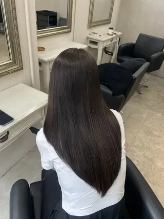 ロング 平井 よし乃のヘアスタイル