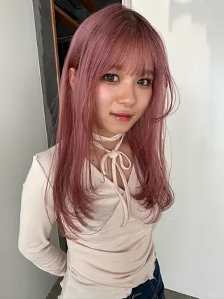 ロング カラー ピンクカラー美容師 新宿美容室🎀のヘアスタイル