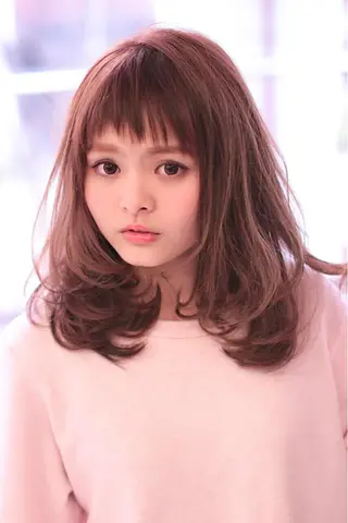 ミディアム セミロング 松永 雄樹のヘアスタイル