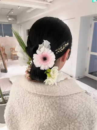 ヘアアレンジ haruko🎀⌇ レイヤーカットのヘアスタイル