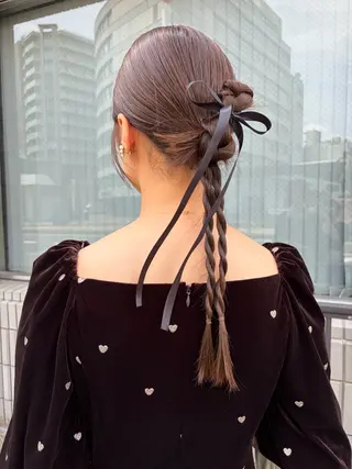 セミロング ニュアンスパーマ🪿 透明感カラー岩波ゆいのヘアスタイル
