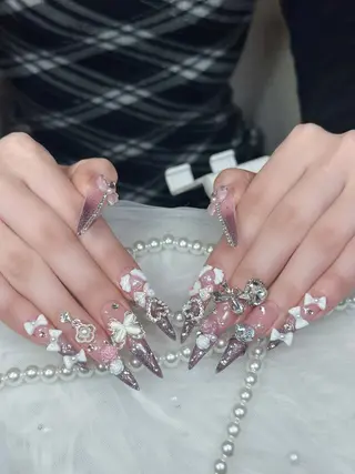 ネイル Julli ジュリのネイルデザイン