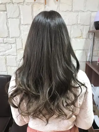 セミロング カラー 髪質改善 艶髪🔵フセナオヤのヘアスタイル