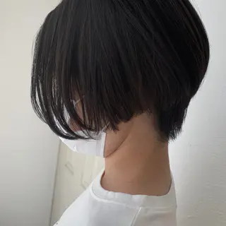 ショート カラー fio マナミのヘアスタイル