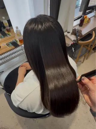 ロング 小出 琴未のヘアスタイル