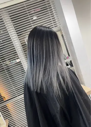 セミロング カラー 指名数No.1 /NAOYAのヘアスタイル