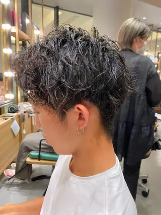 パーマ メンズ unopulir 景山 凌のヘアスタイル
