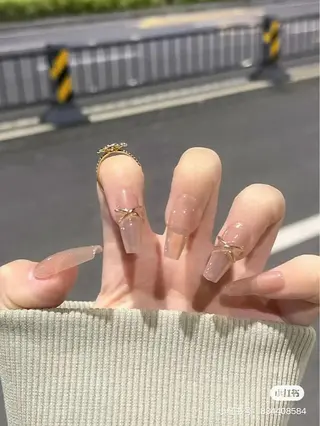 ネイル 大久保YISnail スカルプ専門店のネイルデザイン