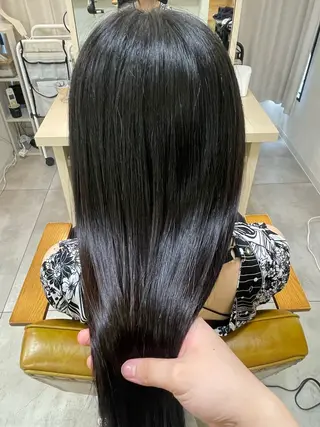 ロング レディースカット モデル/金川なづなのヘアスタイル