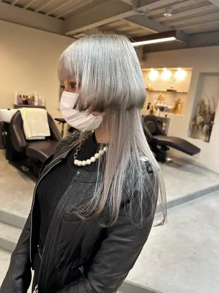 セミロング カラー ハイトーン×似合わせ 🌱中川慎之介のヘアスタイル