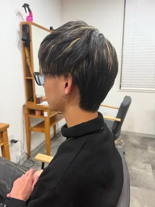 ショート カラー メンズ Meteor 店長 祝田涼太のヘアスタイル
