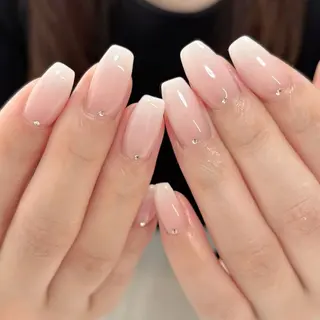 カラー 奥山 恵美のネイルデザイン