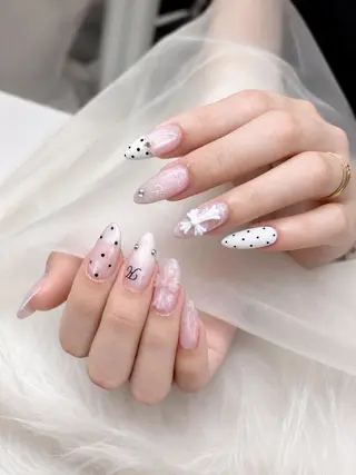 ネイル Salon GOLD Rinのネイルデザイン