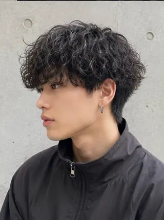 パーマ メンズ 🦕望月渉🦕 パーマ🌪️ブリーチのヘアスタイル