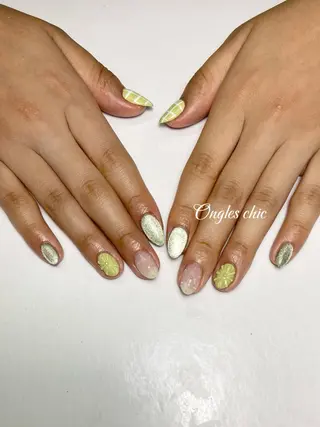 ネイル mo moのネイルデザイン