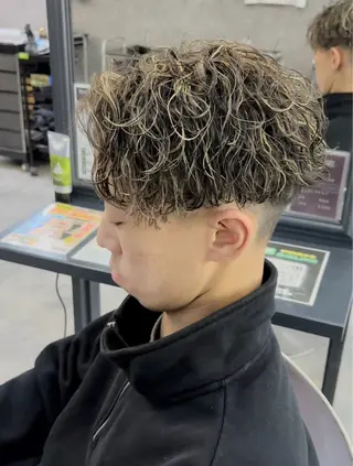 パーマ メンズ 快斗🔥メンズパーマ 🔥モデル募集中🔥のヘアスタイル