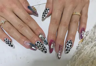 ネイル nailartist lisaのネイルデザイン
