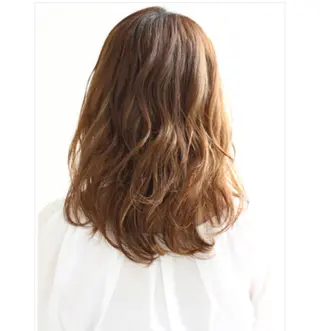 ミディアム カラー パーマ LOOP 佐藤のヘアスタイル