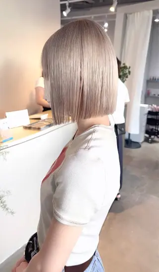 セミロング 似合わせレイヤー 手塚亮汰のヘアスタイル