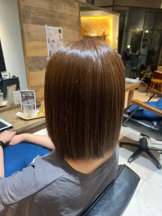 カラー Miyuu 『湘南台』のヘアスタイル