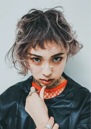 澤田 真弥のヘアスタイル