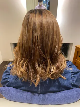 ミディアム カラー ⭐️カラー特化⭐️ 安達佑紀のヘアスタイル