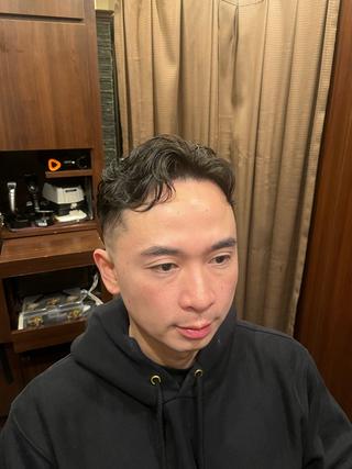 パーマ メンズ ヒロ銀座川崎 志田健介のヘアスタイル