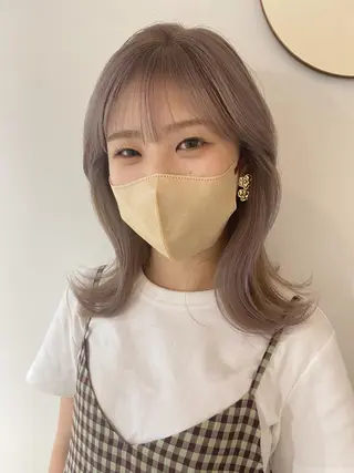 セミロング サトウ ナナのヘアスタイル
