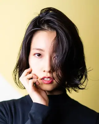 ショート カラー 松尾 泰伸のヘアスタイル
