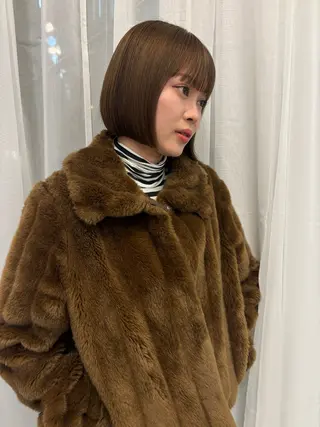 ミディアム オカモト ハルカのヘアスタイル