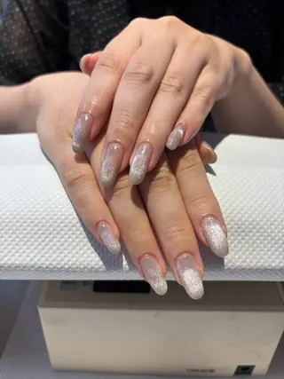 ネイル Rina_ TRIOSのネイルデザイン