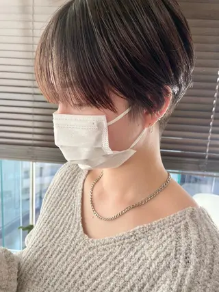 ショート カラー レイヤー／パーマ TAKUYAのヘアスタイル